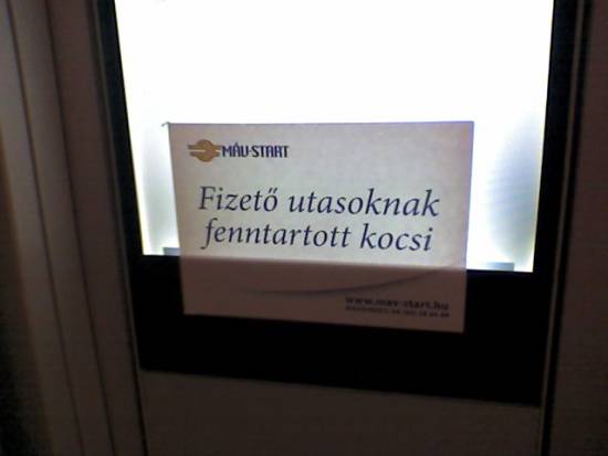 Fizető Utasoknak Fenntartott Fizető Utasoknak Fenntartott